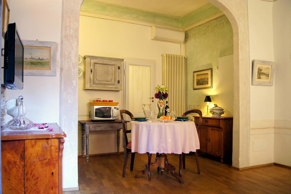 梅拉蓝晓公寓 佛罗伦萨 客房 照片